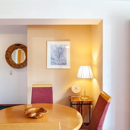 アパート Haus Excelsior 35