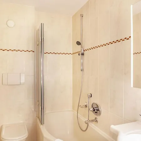 アパート Haus Excelsior 35